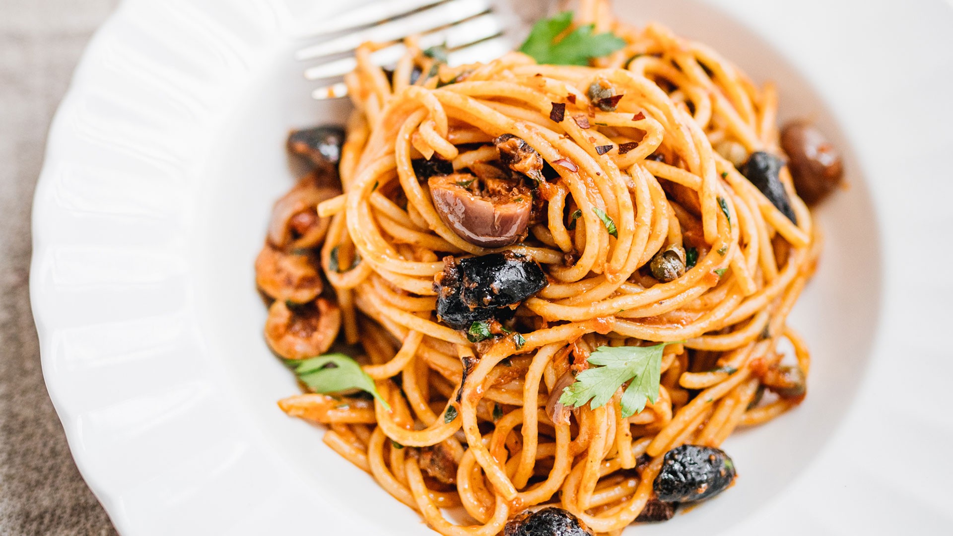 SPAGHETTI PUTTANESCA - Stefano Faita