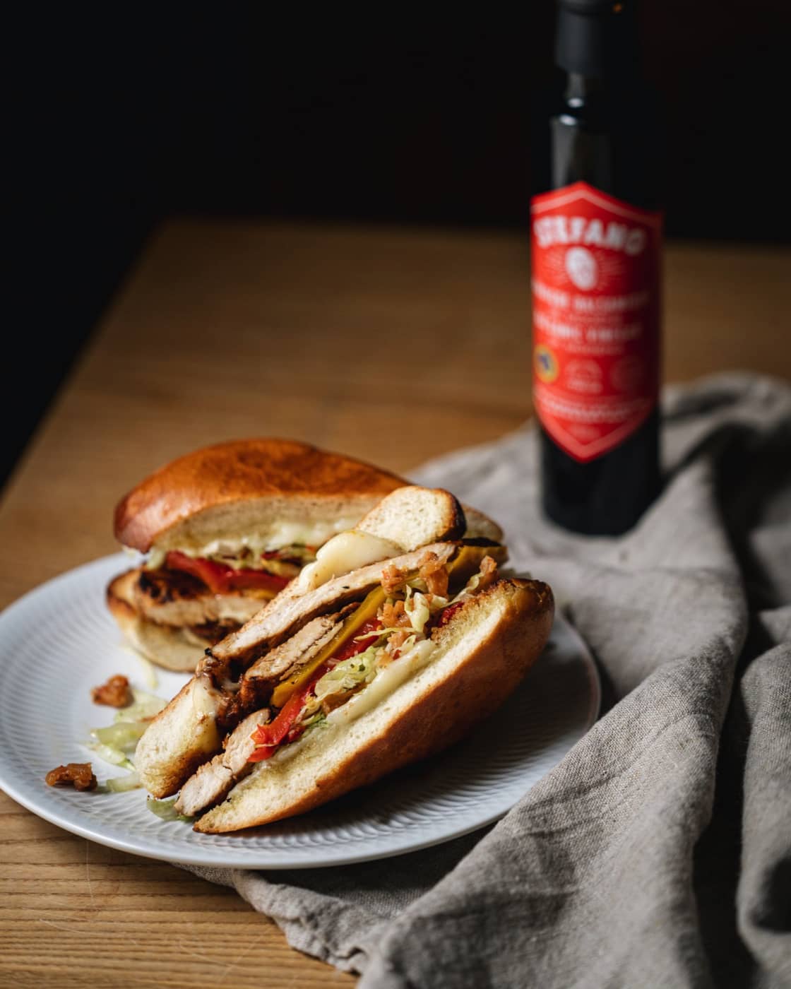 BALSAMIC CHICKEN SANDWICH