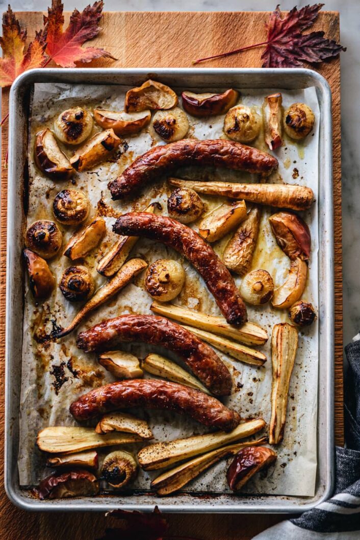 Saucisses toscanes, pommes et panais