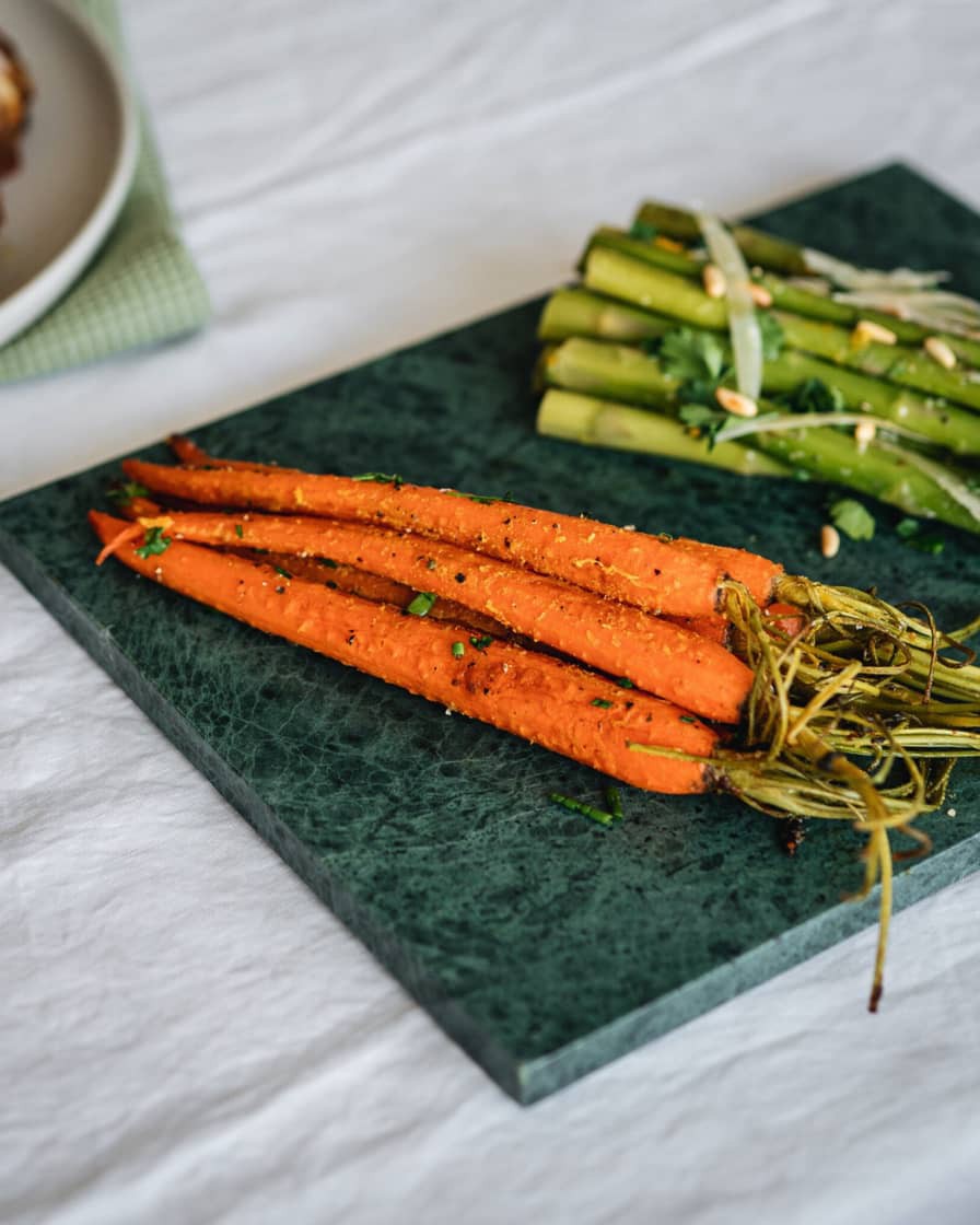 MAPLE GLAZED CARROTS