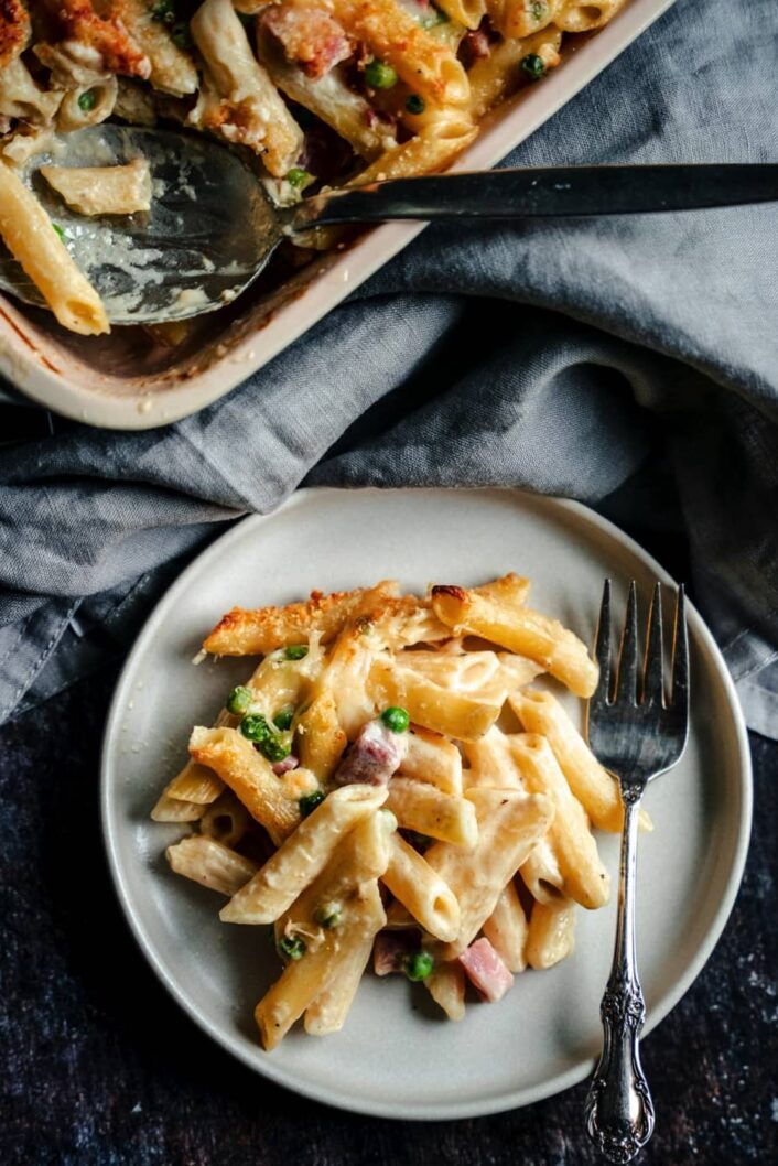 GRATIN DE PENNE AU JAMBON ET AU FROMAGE