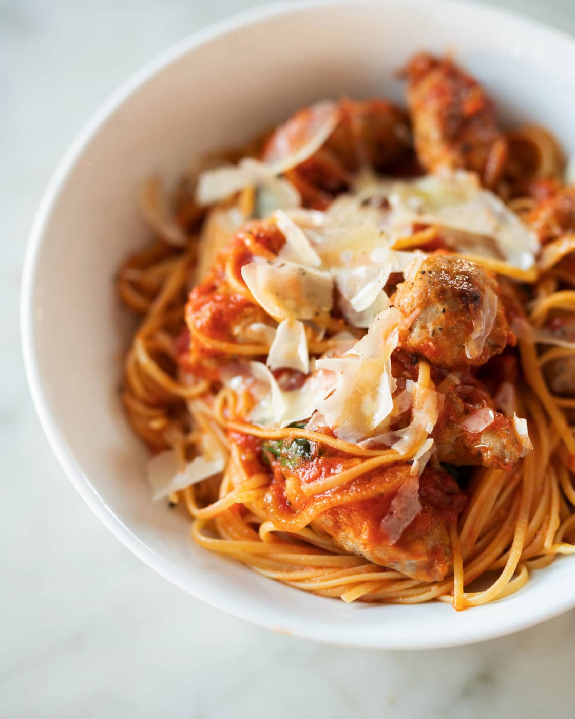 LINGUINE WITH SAUSAGE MEATBALLS