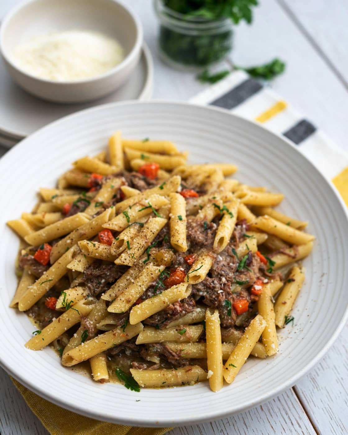 Plat cuisiné aux pâtes penne