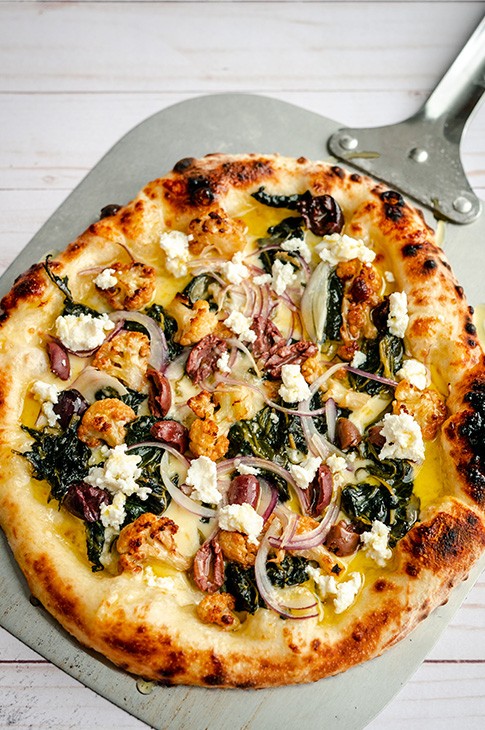 Feel like having a pizza party around the BBQ? It's easier than you think! Don't forget to grill one side of the pizza, flip it, put the topping on it and grill the other side until completely cooked. Here is a vegetable packed pizza that does not require sauce but if you prefer some sauce...go ahead! One jar of Stefano pizza sauce will be perfect for 2 pizza's. Buon appetito!