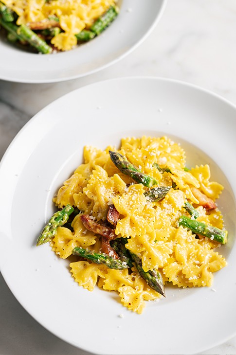 Asparagus pancetta farfalle