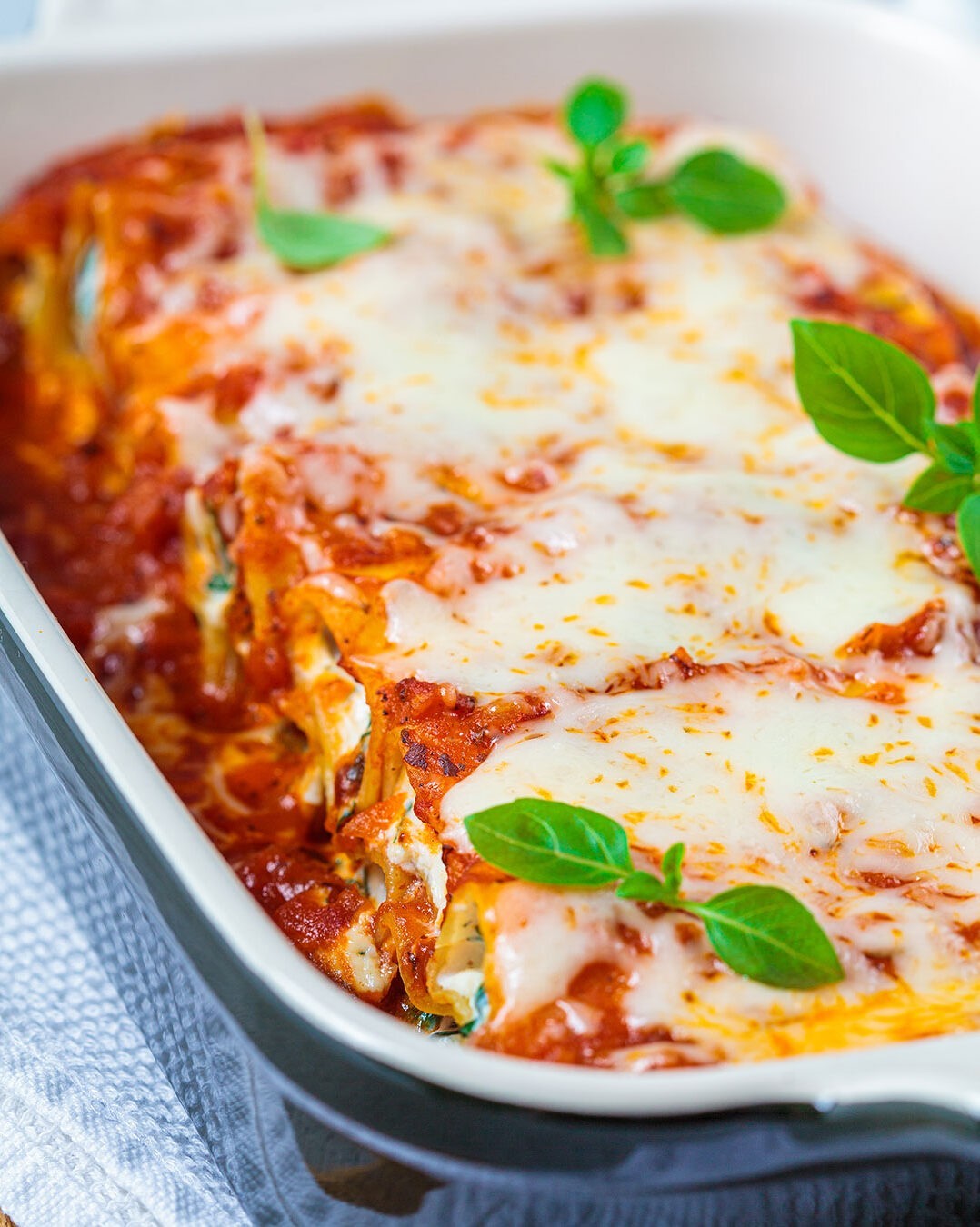 Homemade spinach ricotta cannelloni