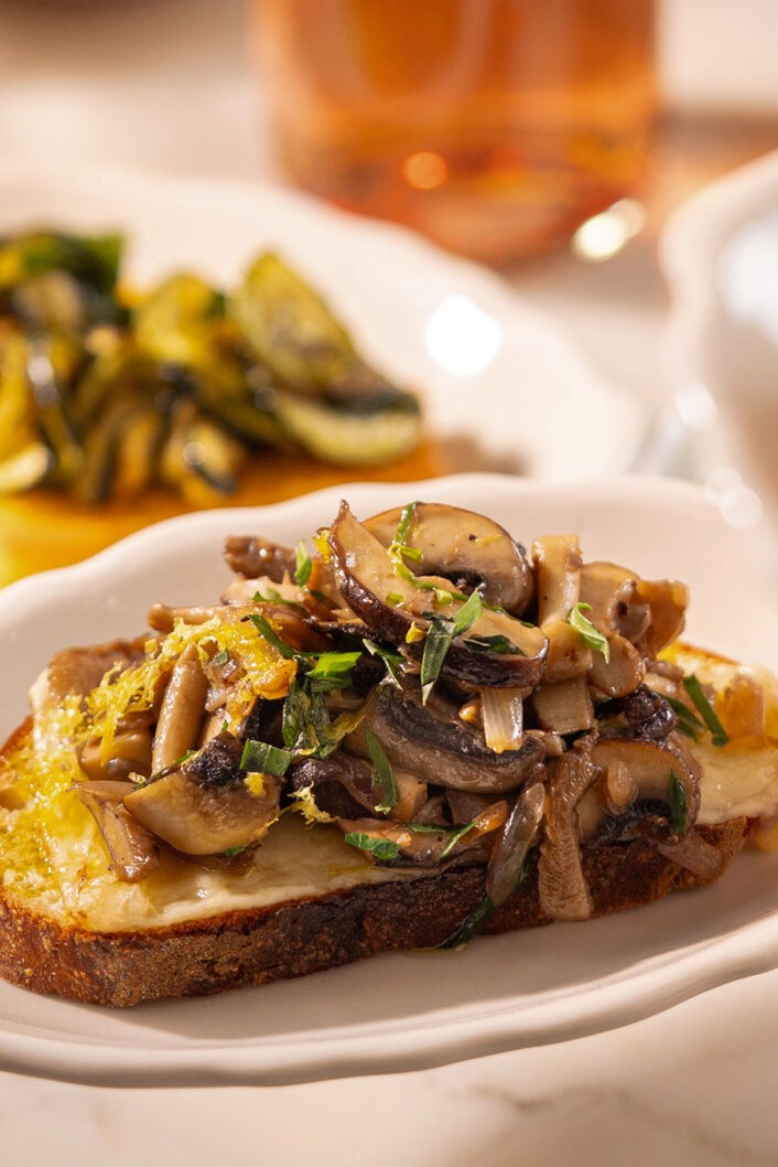 Mushroom and gruyère crostone