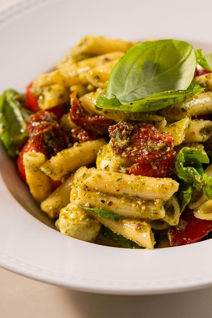 Salade de pâtes façon caprese